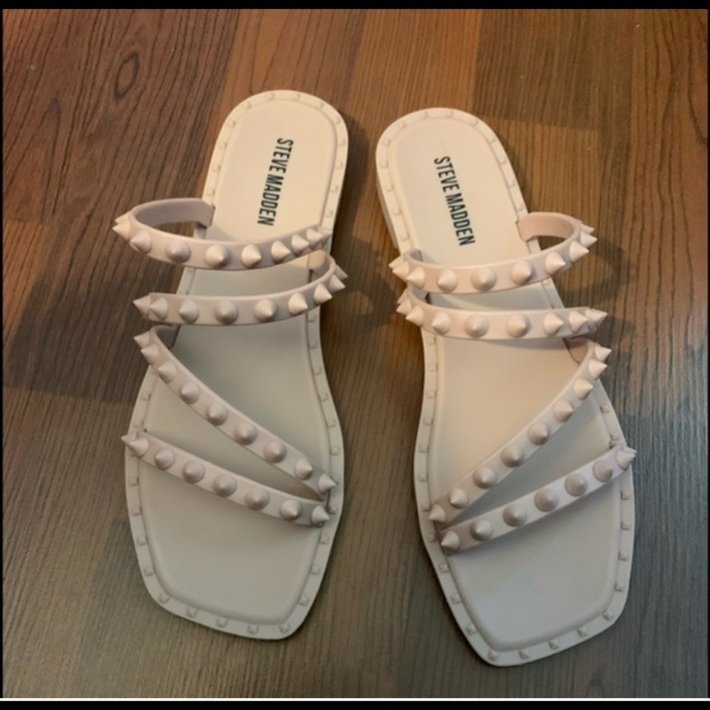 Steve Madden Sandals